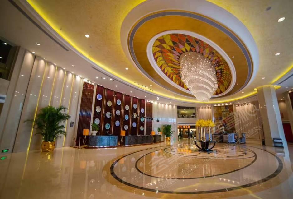 佛山五星级酒店最大容纳1000人的会议场地|佛山富林朗悦酒店的价格与联系方式